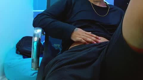 Snapshot of deimar_sex chatting on 02.13.25 deimar_sex online show from 02.13.25