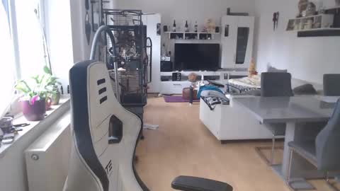 Snapshot of deinprinz2312 chatting on 03.12.25 deinprinz2312 online show from 03.12.25