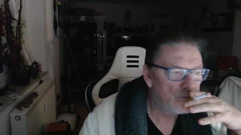 deinprinz2312 online show from 12.22.25