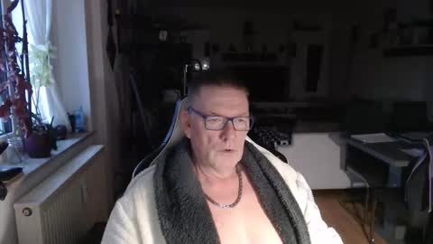 deinprinz2312 online show from 03.19.26