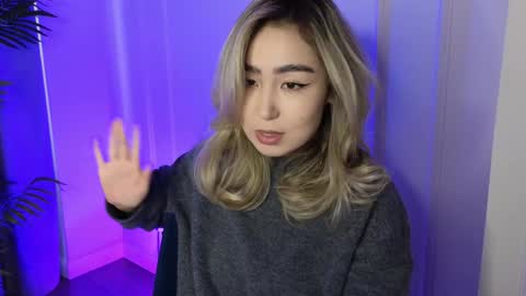 sexy bimbo little kitty asian misstress quen princes sexy girl you can just call me pleasure online show from 12.03.24