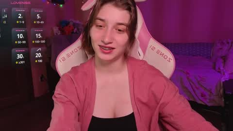 Snapshot of deizysweet chatting on 12.17.24 Princess Potato online show from 12.17.24