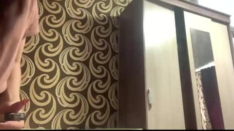 Kiki online show from 04.21.26