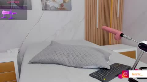 Snapshot of delicious_girl4u_ chatting on 02.18.25 Natalia online show from 02.18.25