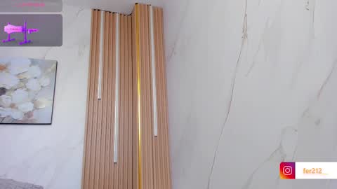 Snapshot of delicious_girl4u_ chatting on 02.19.25 Natalia online show from 02.19.25