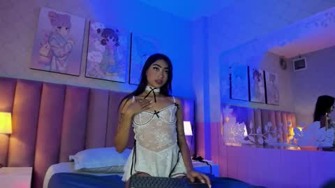 Snapshot of delicious_girl4u_ chatting on 11.25.25 Natalia online show from 11.25.25