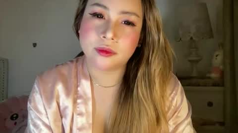 iyalicious online show from 10.15.25