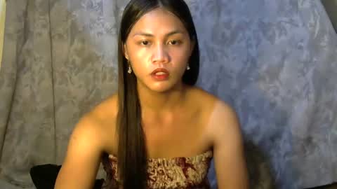 Snapshot of deliciouscum_rhianna chatting on 04.14.26 deliciouscum_rhianna online show from 04.14.26