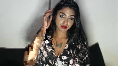 Delilah Blaze online show from 01.13.25