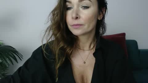 Snapshot of delilah_sweet chatting on 01.09.25 delilah_sweet online show from 01.09.25