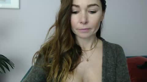 Snapshot of delilah_sweet chatting on 02.27.25 delilah_sweet online show from 02.27.25