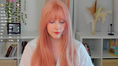 Snapshot of delilahtaylor chatting on 09.24.25 Delilah or Laila online show from 09.24.25