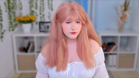 Delilah or Laila online show from 04.05.26