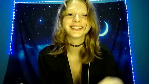 Snapshot of delilalove3412 chatting on 12.19.24 DelilaLove3412 online show from 12.19.24