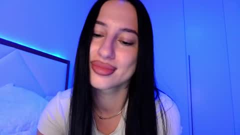 Snapshot of delly_love chatting on 06.10.26 delly_love online show from 06.10.26