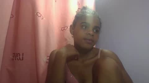 delphine online show from 04.14.26