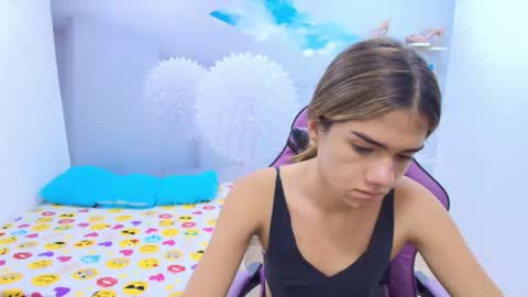 Snapshot of demi_leed chatting on 02.16.26 DEMI online show from 02.16.26