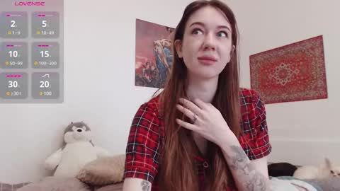 Snapshot of demiamour chatting on 03.05.25 Demi. not your babybabebb and other shit online show from 03.05.25