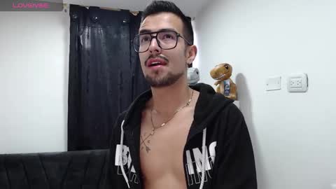 Snapshot of demian_val_4 chatting on 02.11.26 demian_val_4 online show from 02.11.26