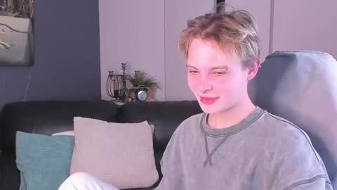 demianenglen online show from 10.15.25