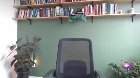 demmetria online show from 11.17.25