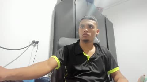 Snapshot of demol_latin chatting on 12.06.24 MASTER DAV online show from 12.06.24