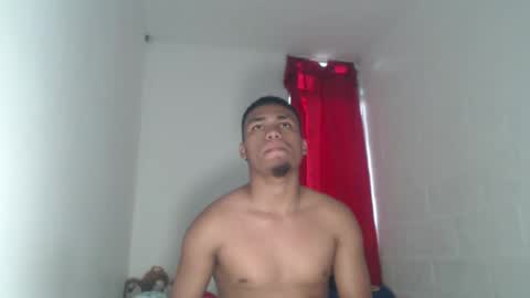 Snapshot of demol_latin chatting on 02.10.25 MASTER DAV online show from 02.10.25