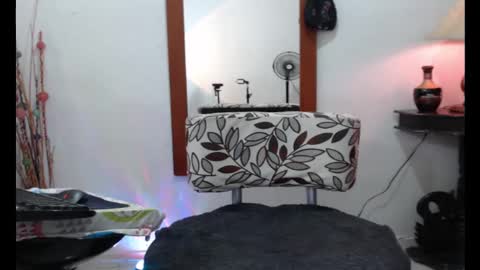Snapshot of demond_333 chatting on 09.29.25 DEMOND online show from 09.29.25