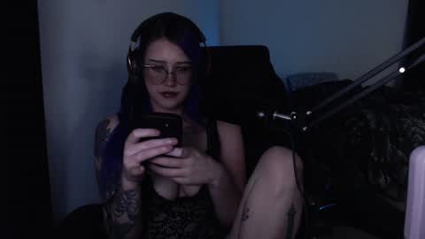 Snapshot of demongf chatting on 06.27.26 Demoness Mina online show from 06.27.26