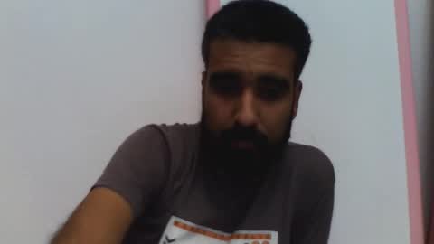 Snapshot of demonsexarab chatting on 12.15.25 online show from 12.15.25