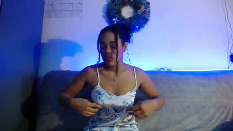 Snapshot of dena_k_ chatting on 12.16.25 Dena k s online show from 12.16.25