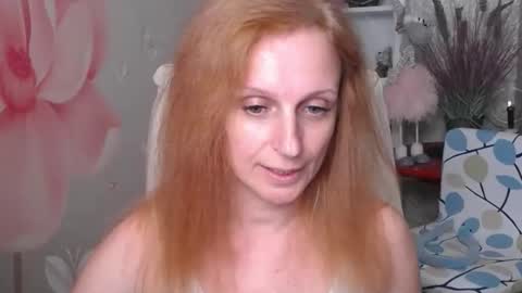Snapshot of denhiey_here chatting on 06.01.26 denhiey online show from 06.01.26