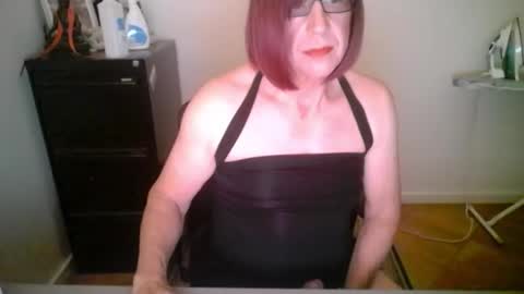 Snapshot of denisecd111 chatting on 12.22.25 denisecd111 online show from 12.22.25