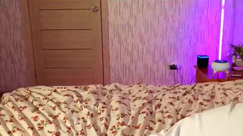 Snapshot of denisx444 chatting on 10.10.25 Denis online show from 10.10.25