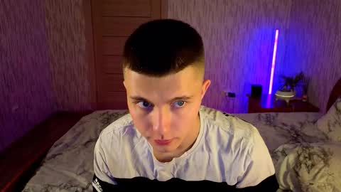 Snapshot of denisx444 chatting on 10.16.25 Denis online show from 10.16.25