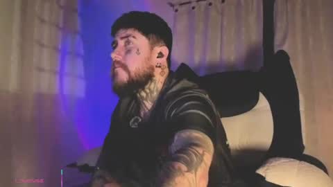 Oliver online show from 04.14.26