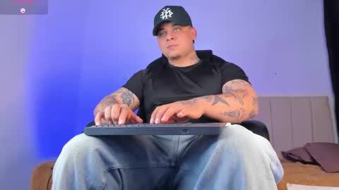 dennis munera online show from 11.24.25