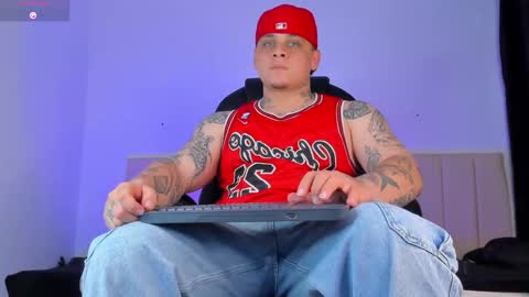 dennis munera online show from 11.28.25