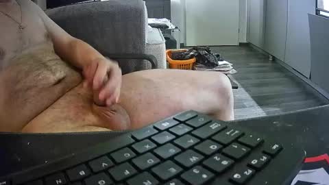 Snapshot of dennisamg chatting on 10.06.25 Dennis online show from 10.06.25