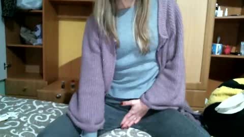 Snapshot of dennisxcarol chatting on 12.24.24 DennisXCarol online show from 12.24.24