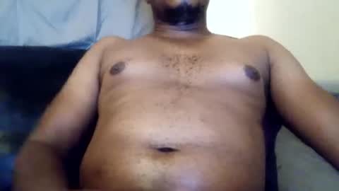 Snapshot of dentzo chatting on 12.09.24 mastER blACK online show from 12.09.24