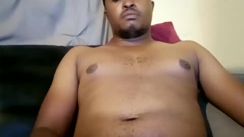 Snapshot of dentzo chatting on 02.11.25 mastER blACK online show from 02.11.25