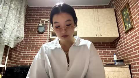 Snapshot of denysebernacchi chatting on 09.29.25 Emma online show from 09.29.25