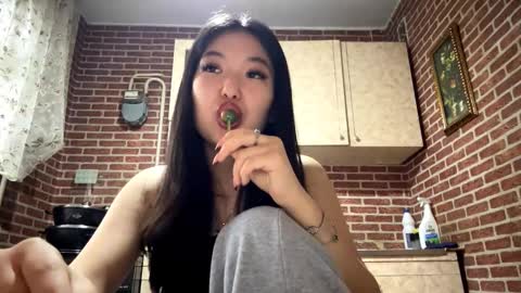 Snapshot of denysebernacchi chatting on 03.06.26 Emma online show from 03.06.26