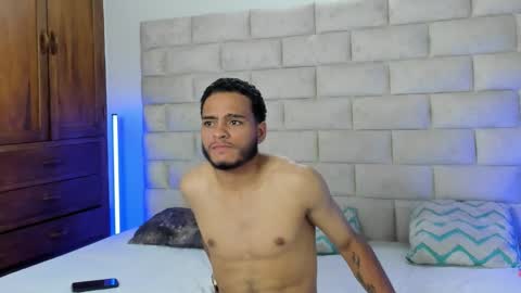 Snapshot of denzelvelez chatting on 01.09.26 David online show from 01.09.26