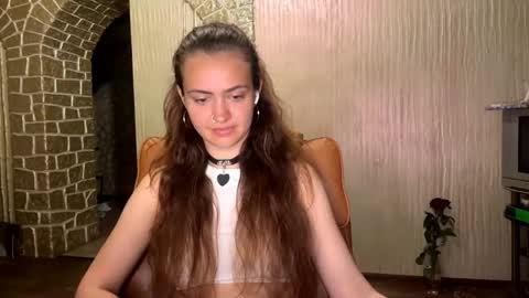 Snapshot of deonnamitcheltree chatting on 06.11.26 Eva online show from 06.11.26