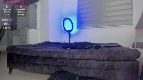 dereckhardd online show from 02.21.26