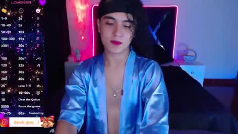 Derek independent online show from 01.12.25