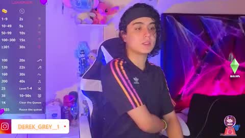 Derek independent online show from 10.19.25