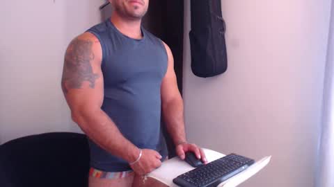 Derek online show from 09.12.25